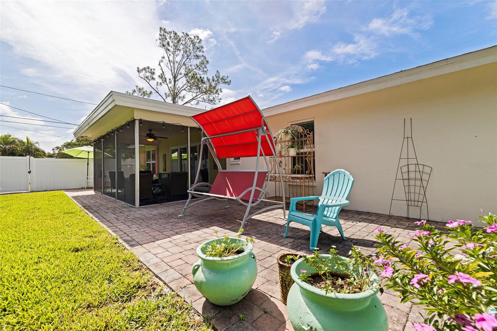 201 58TH AVE S, ST PETERSBURG, FL, 33705