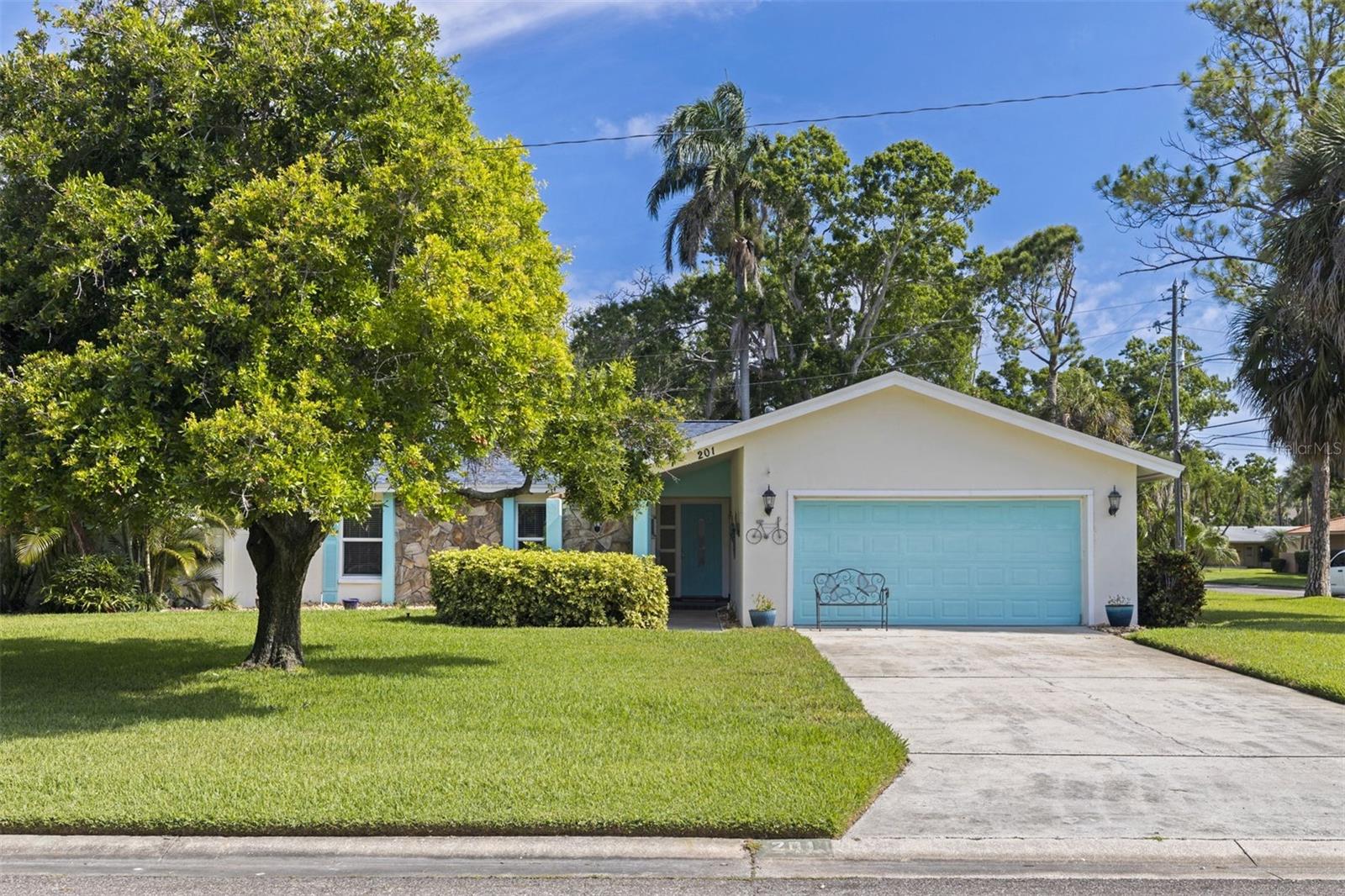 201 58TH AVE S, ST PETERSBURG, FL, 33705