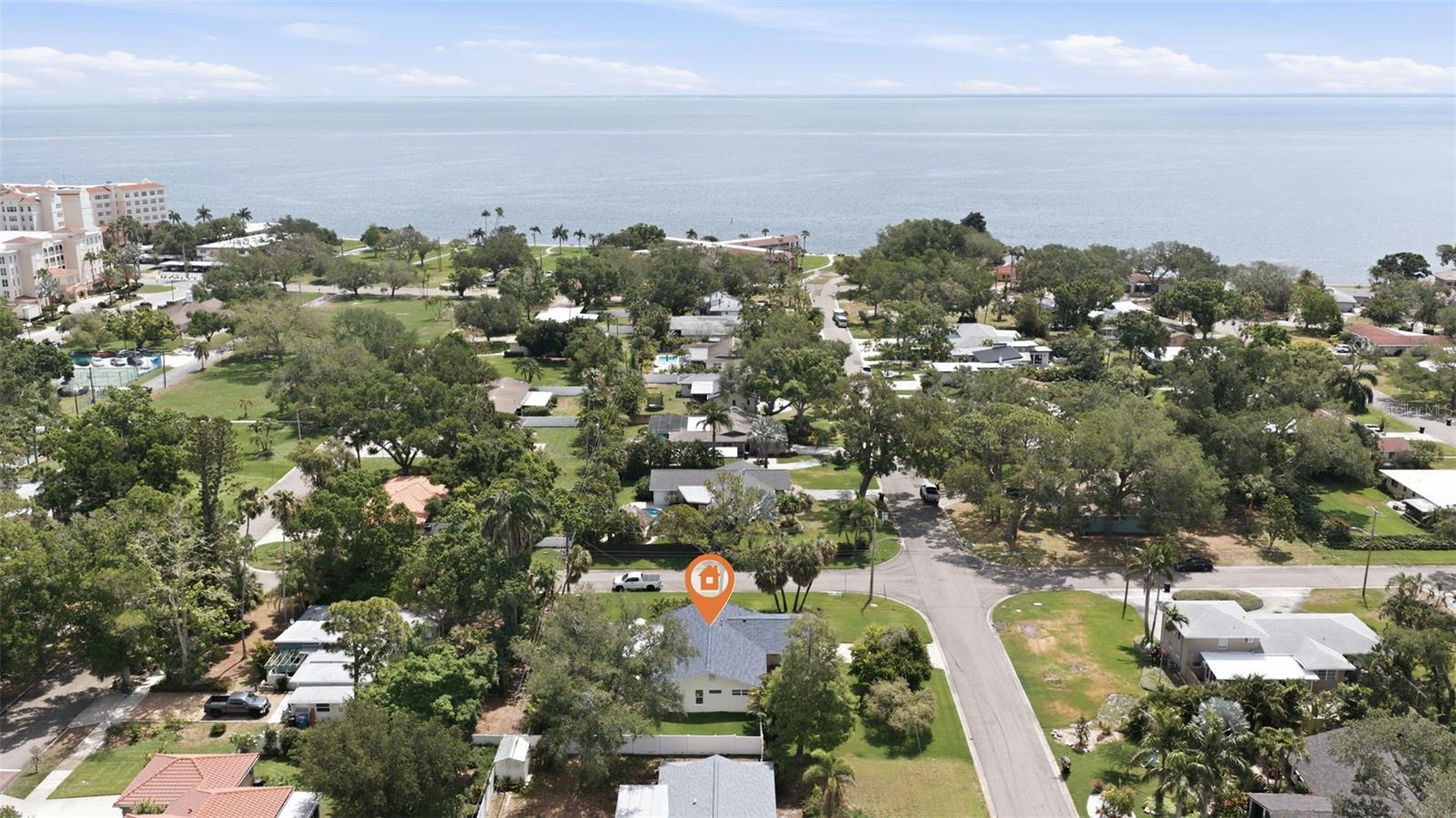 201 58TH AVE S, ST PETERSBURG, FL, 33705
