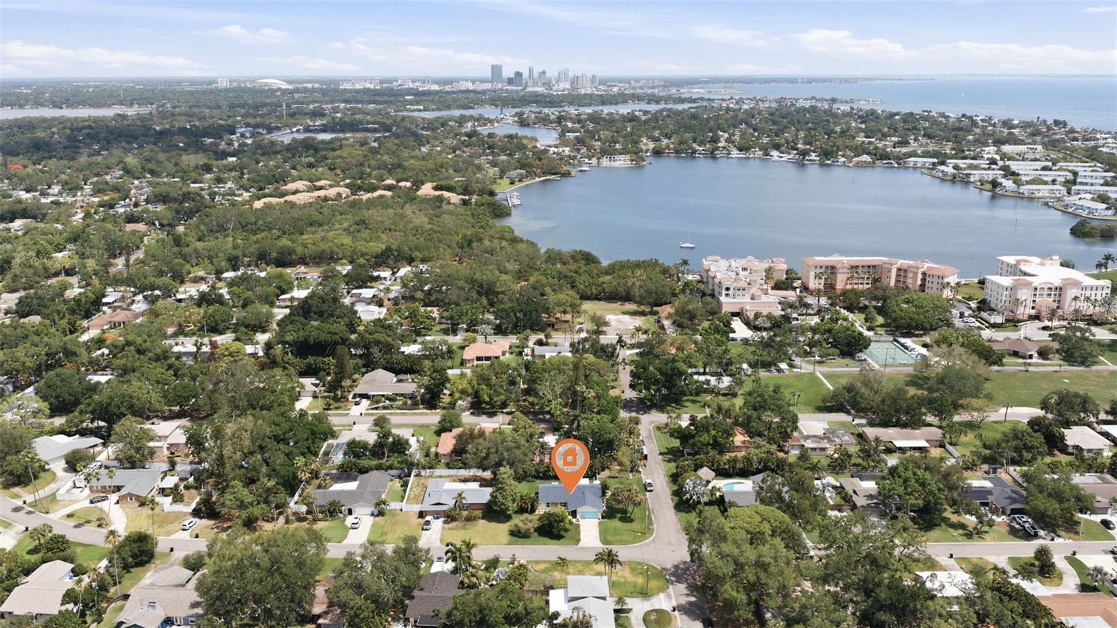 201 58TH AVE S, ST PETERSBURG, FL, 33705