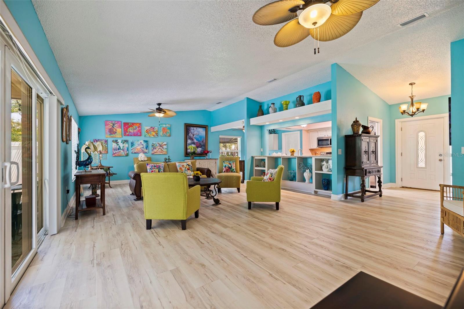 201 58TH AVE S, ST PETERSBURG, FL, 33705