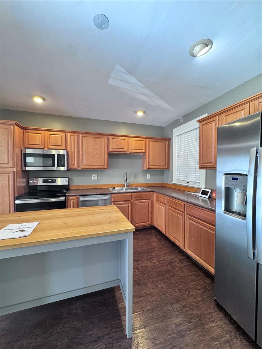 406 W ALVA ST, TAMPA, FL, 33603
