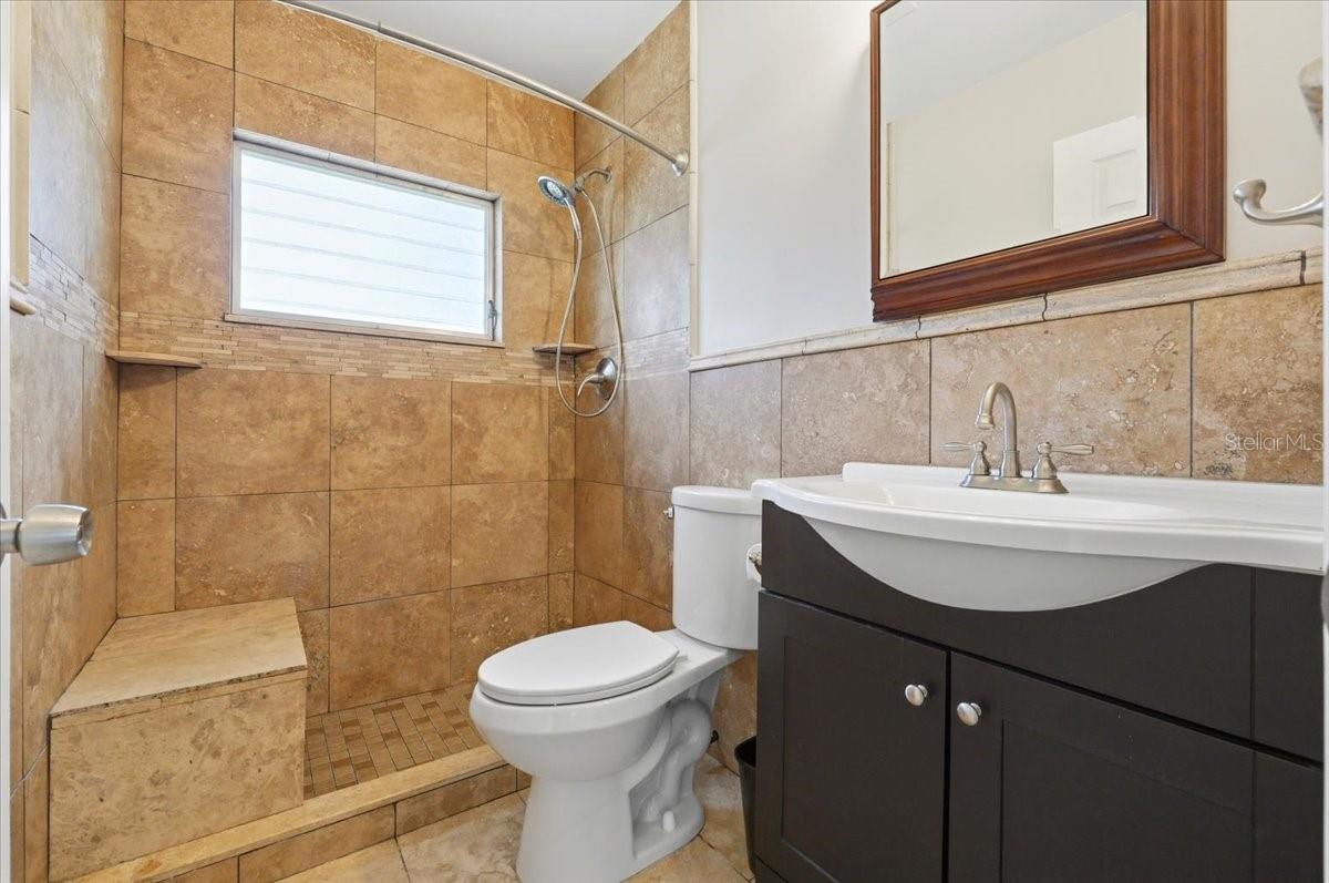 2437 JUNGLE ST, LAKELAND, FL, 33801