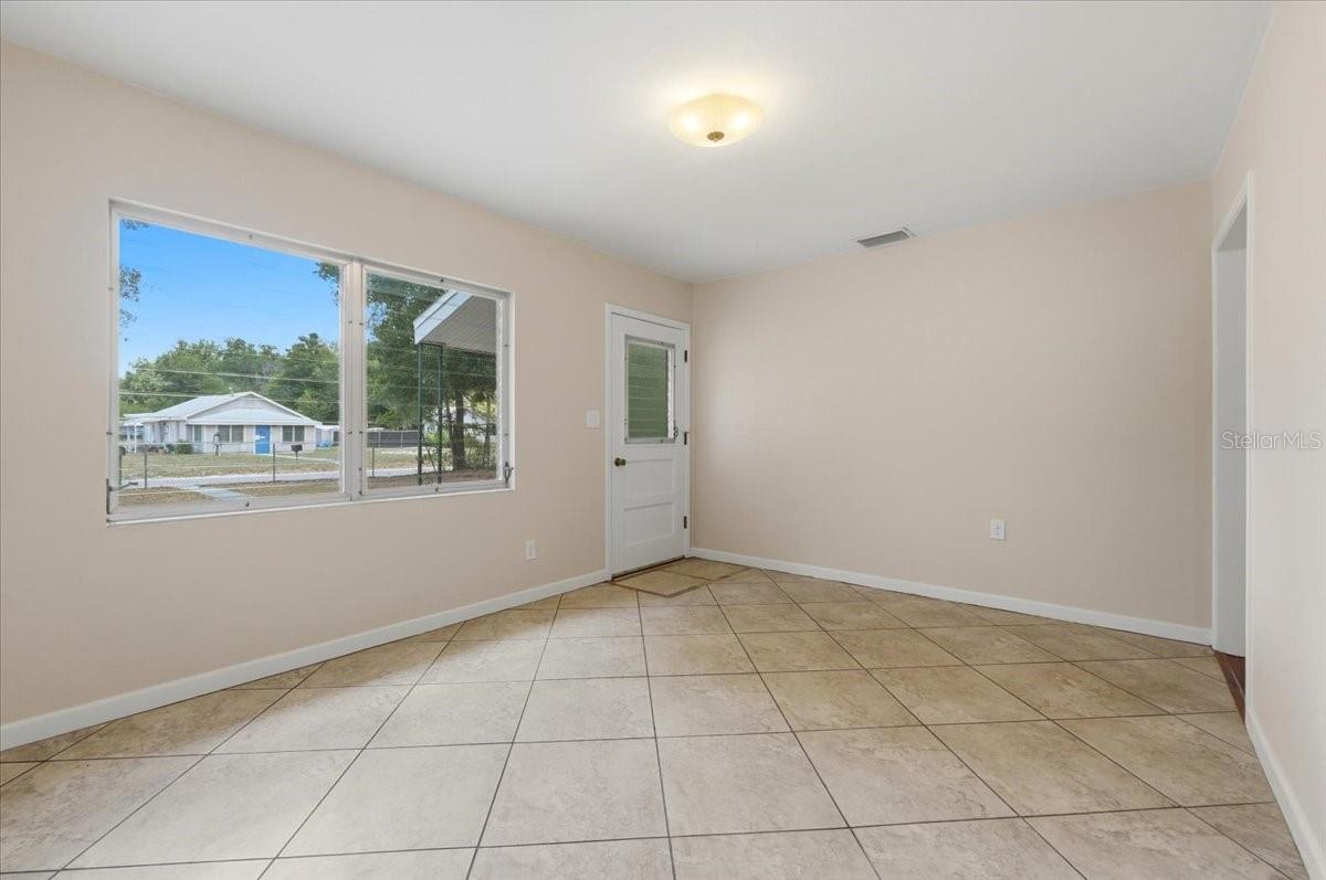 2437 JUNGLE ST, LAKELAND, FL, 33801