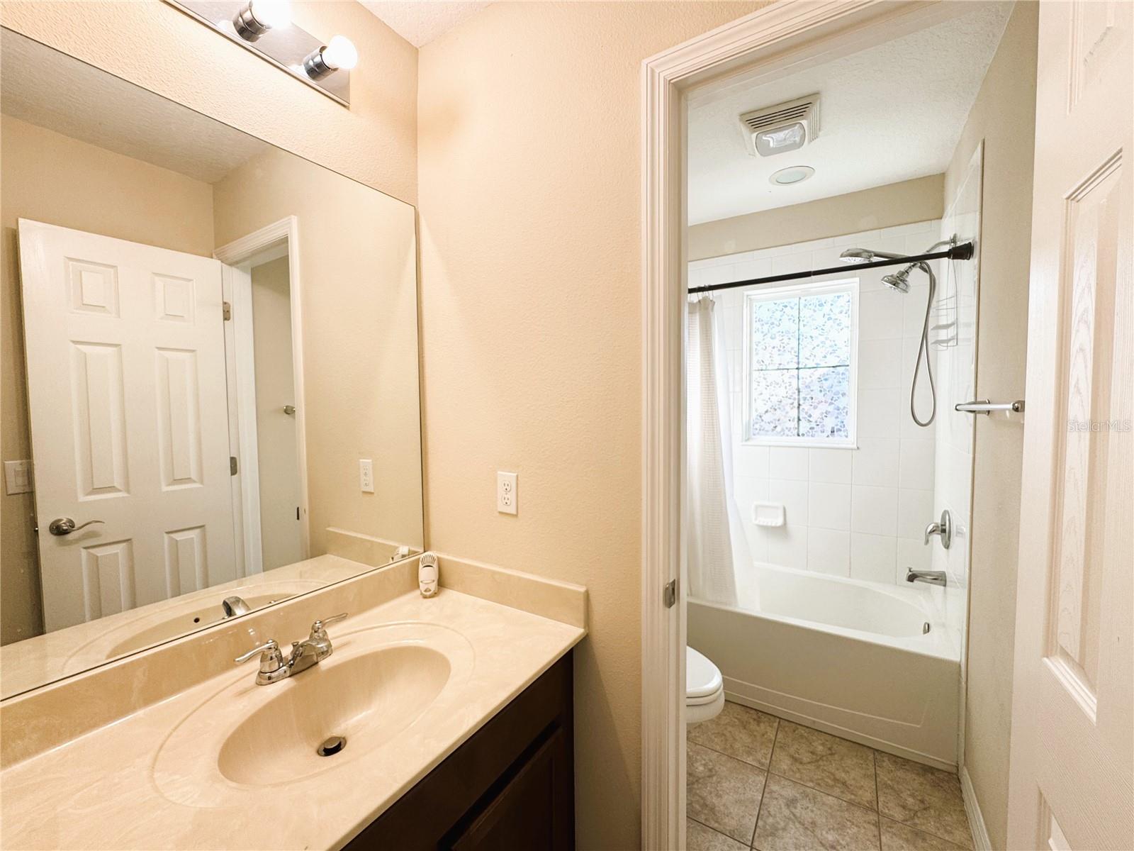 6621 HELMSLEY CIR, WINDERMERE, FL, 34786