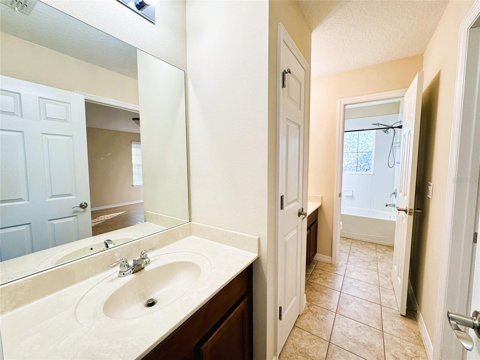 6621 HELMSLEY CIR, WINDERMERE, FL, 34786
