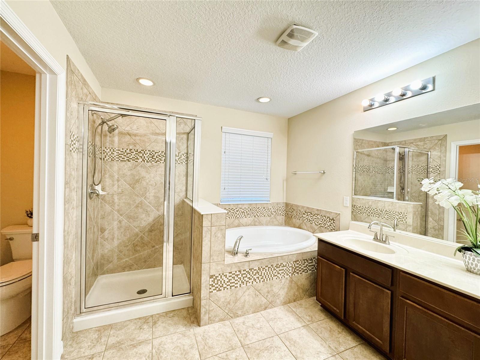 6621 HELMSLEY CIR, WINDERMERE, FL, 34786