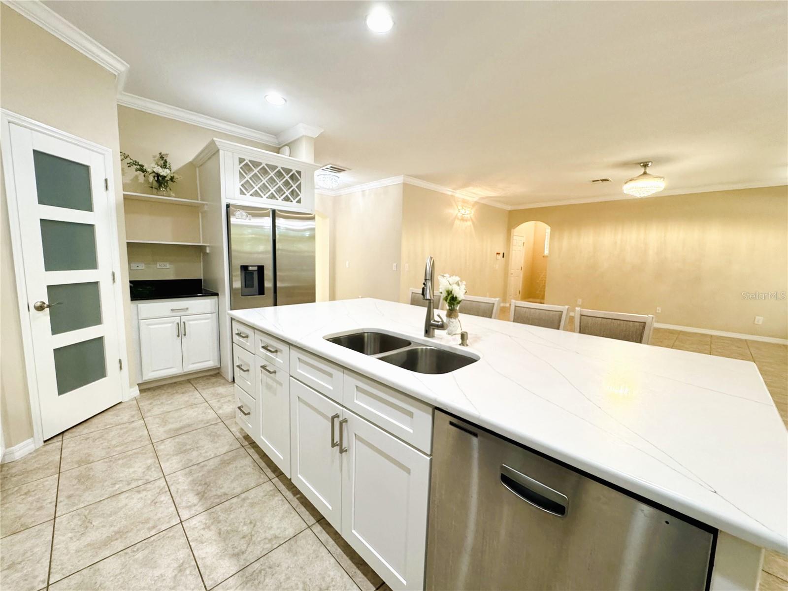 6621 HELMSLEY CIR, WINDERMERE, FL, 34786