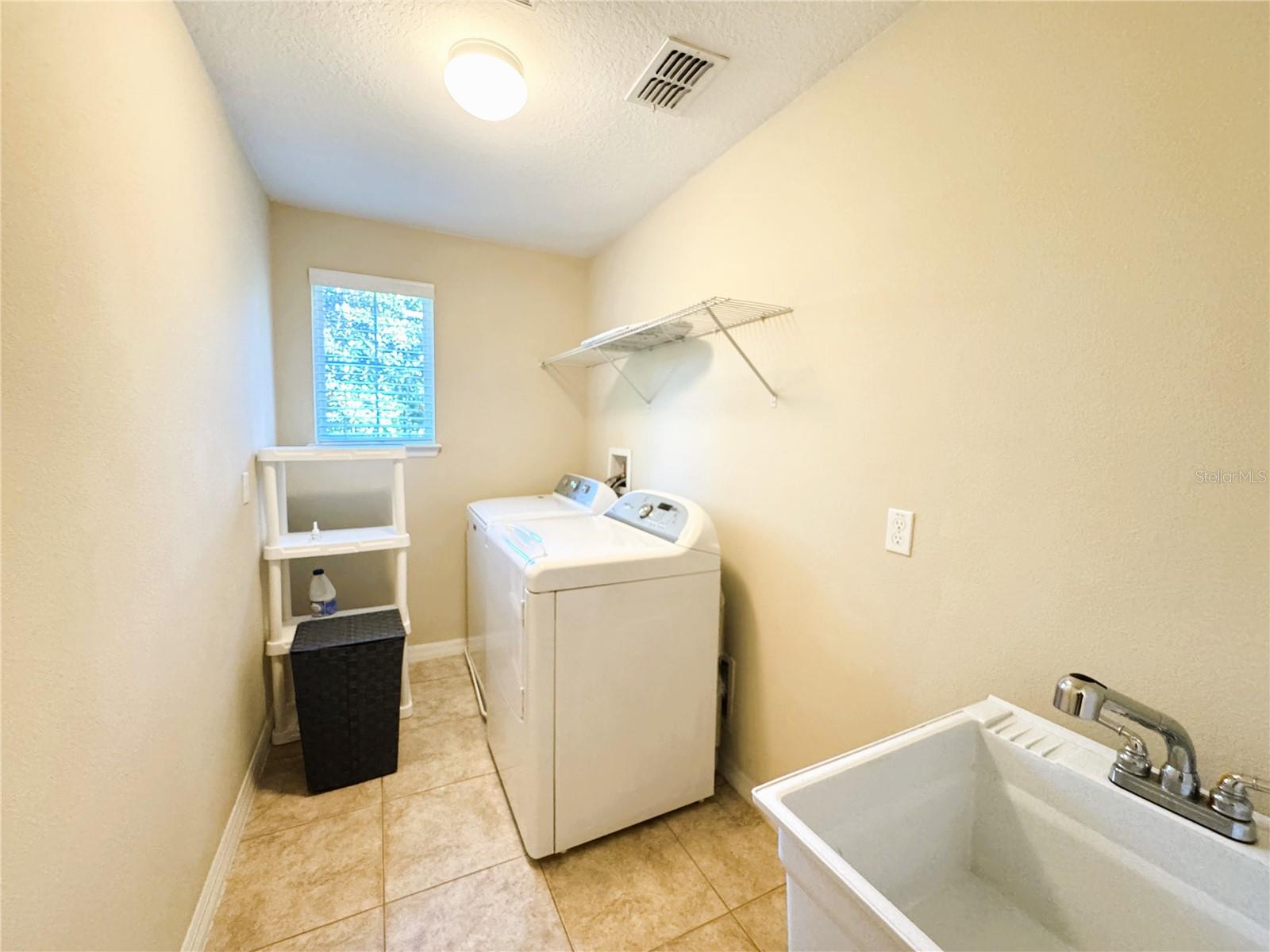 6621 HELMSLEY CIR, WINDERMERE, FL, 34786