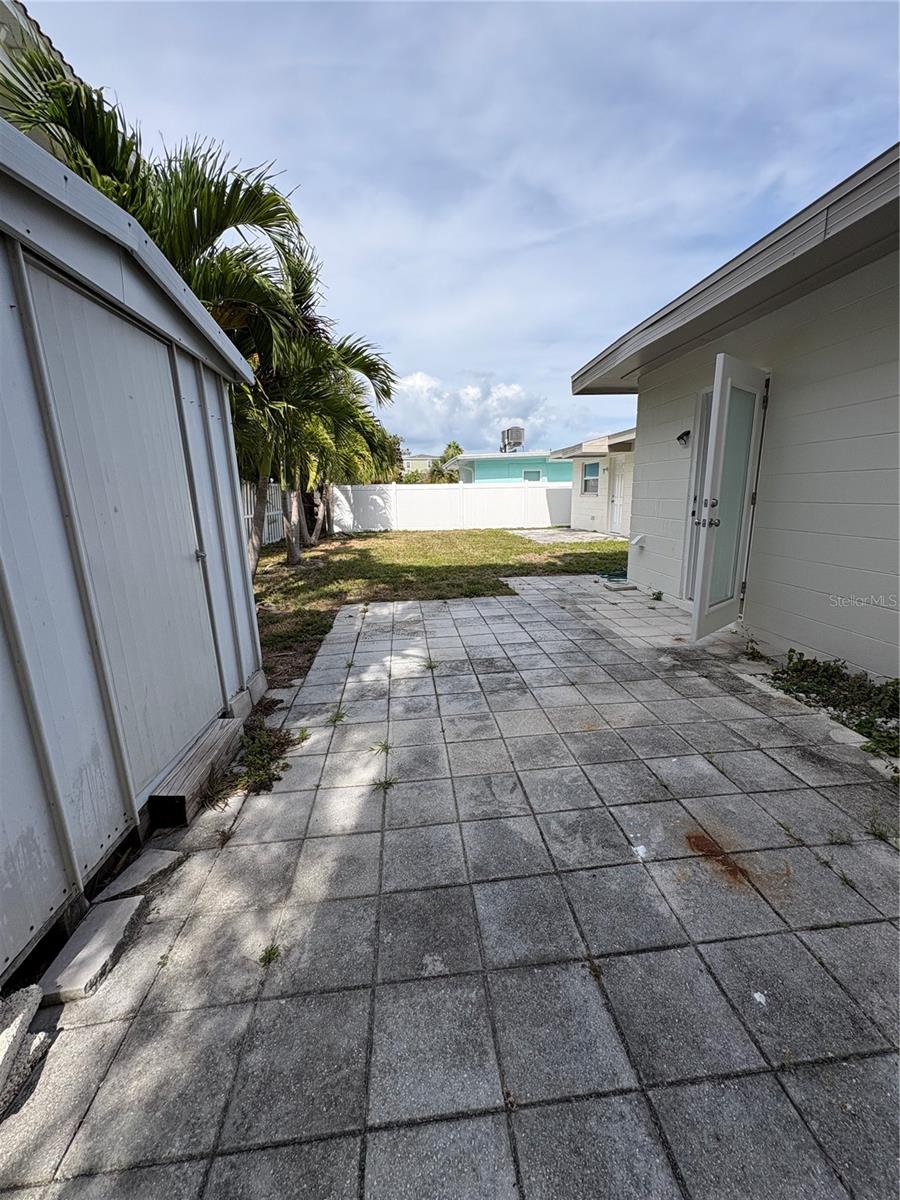 152 175TH TERRACE DR E #A, REDINGTON SHORES, FL, 33708