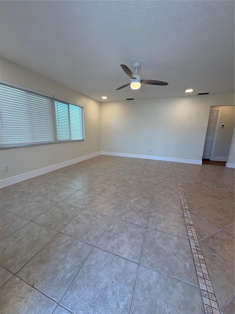 152 175TH TERRACE DR E #A, REDINGTON SHORES, FL, 33708