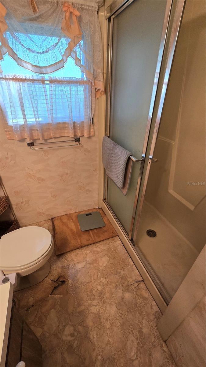 7393 121ST WAY, SEMINOLE, FL, 33772