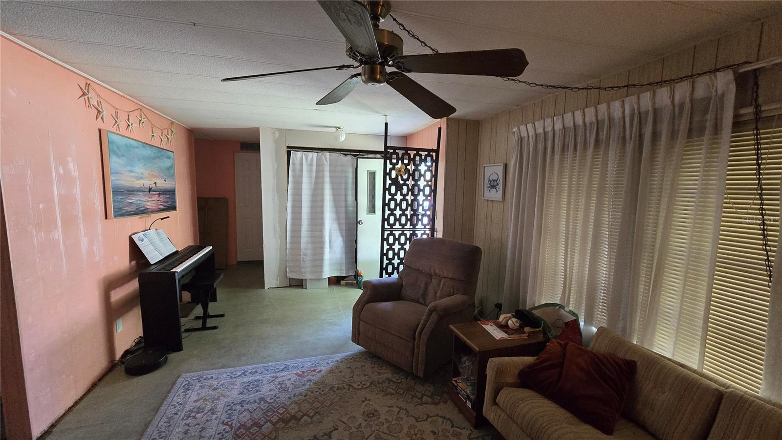 7393 121ST WAY, SEMINOLE, FL, 33772