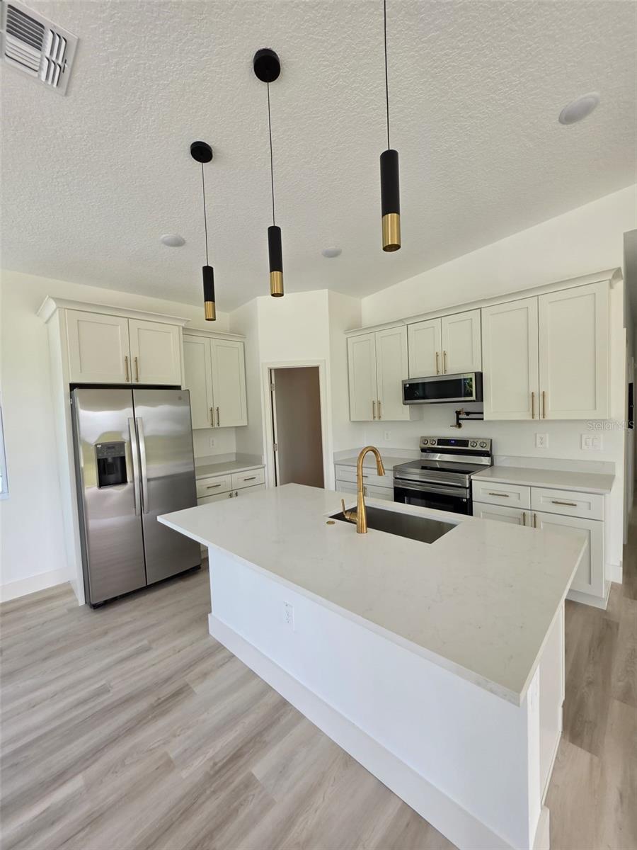 17951 SE 62 ST, MORRISTON, FL, 32668