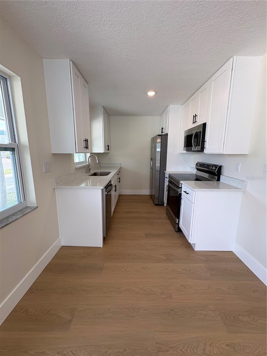 152 175TH TERRACE DR E #B, REDINGTON SHORES, FL, 33708