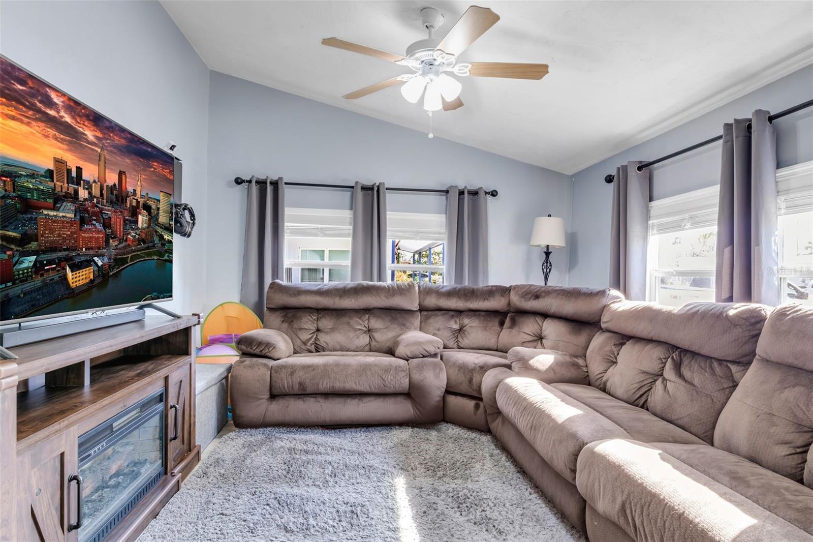 1132 CLEARWATER RD, DAYTONA BEACH, FL, 32114