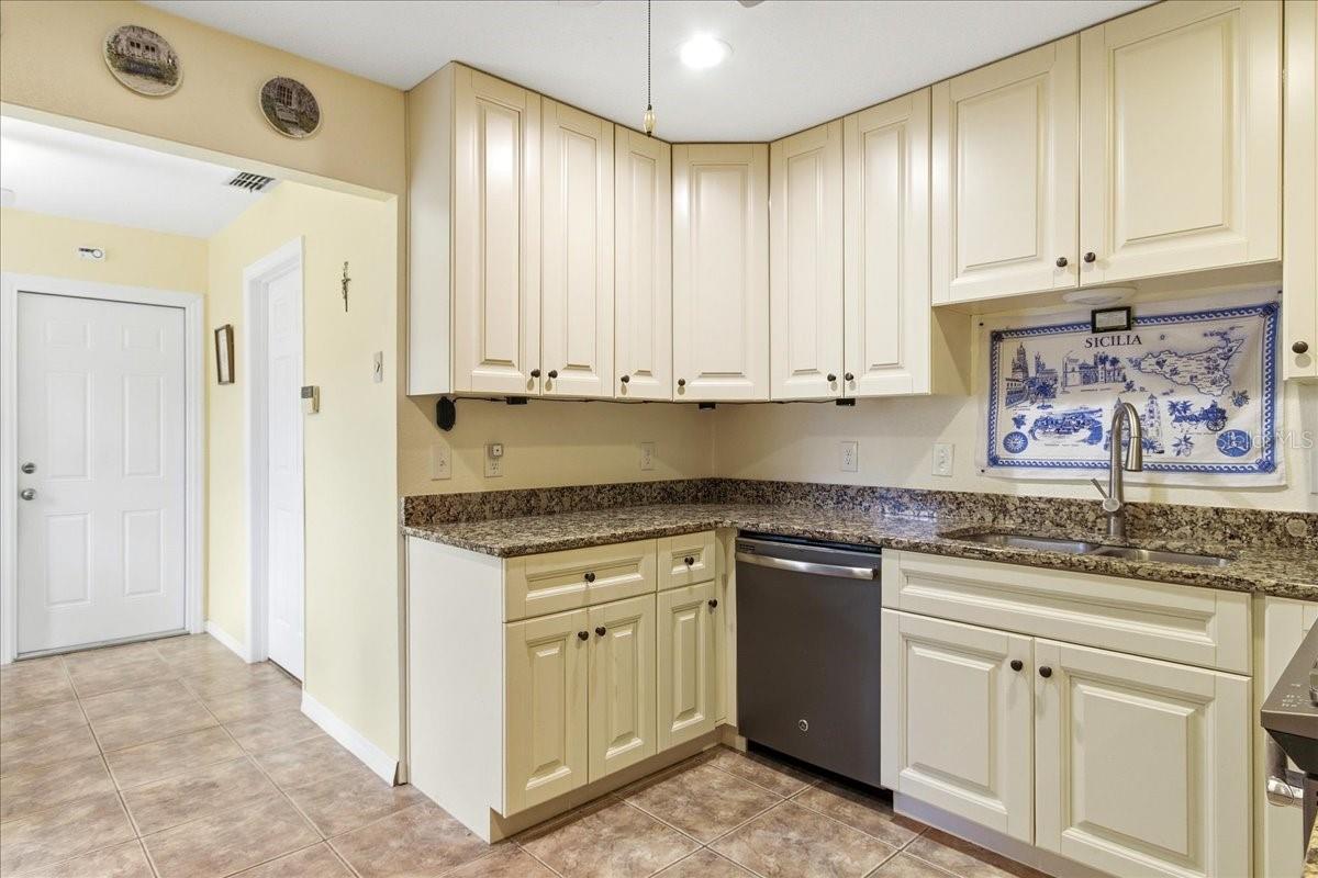 1429 S CHICKASAW TRL #7, ORLANDO, FL, 32825