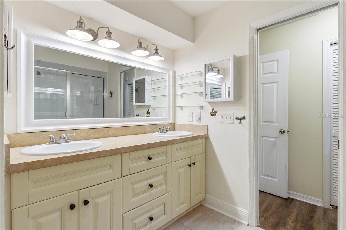 1429 S CHICKASAW TRL #7, ORLANDO, FL, 32825