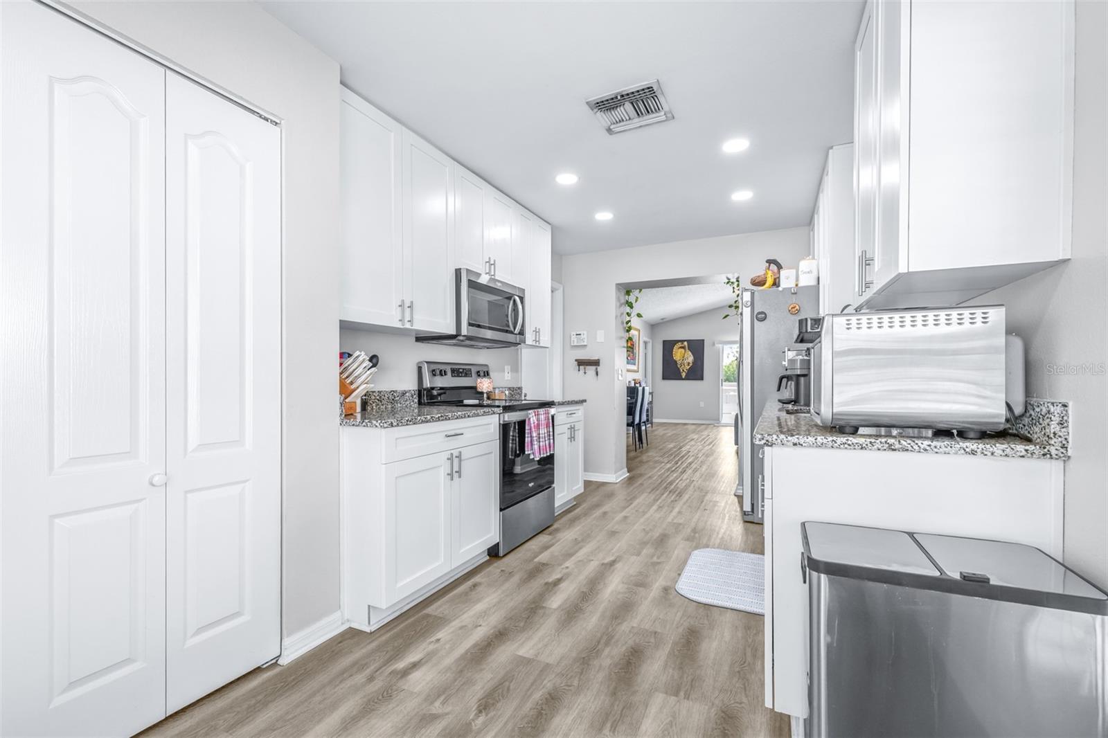 1016 MALLETWOOD DR, BRANDON, FL, 33510