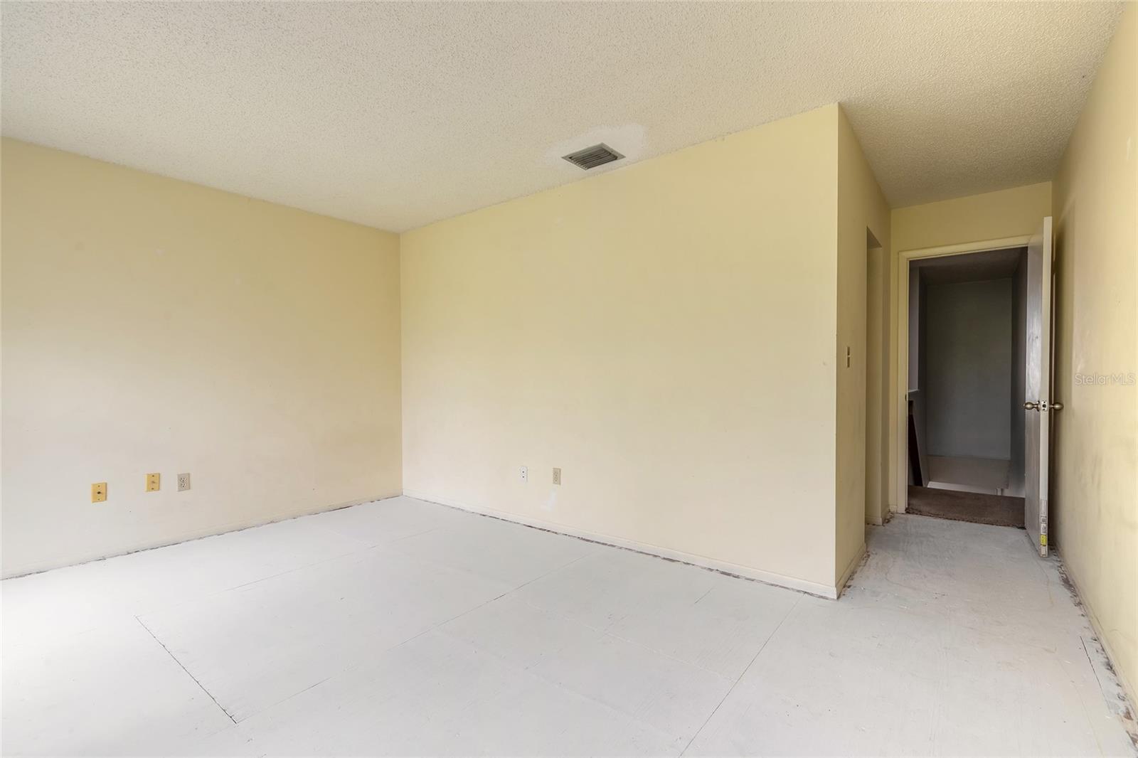 135 CLUB HOUSE BLVD #135, NEW SMYRNA BEACH, FL, 32168
