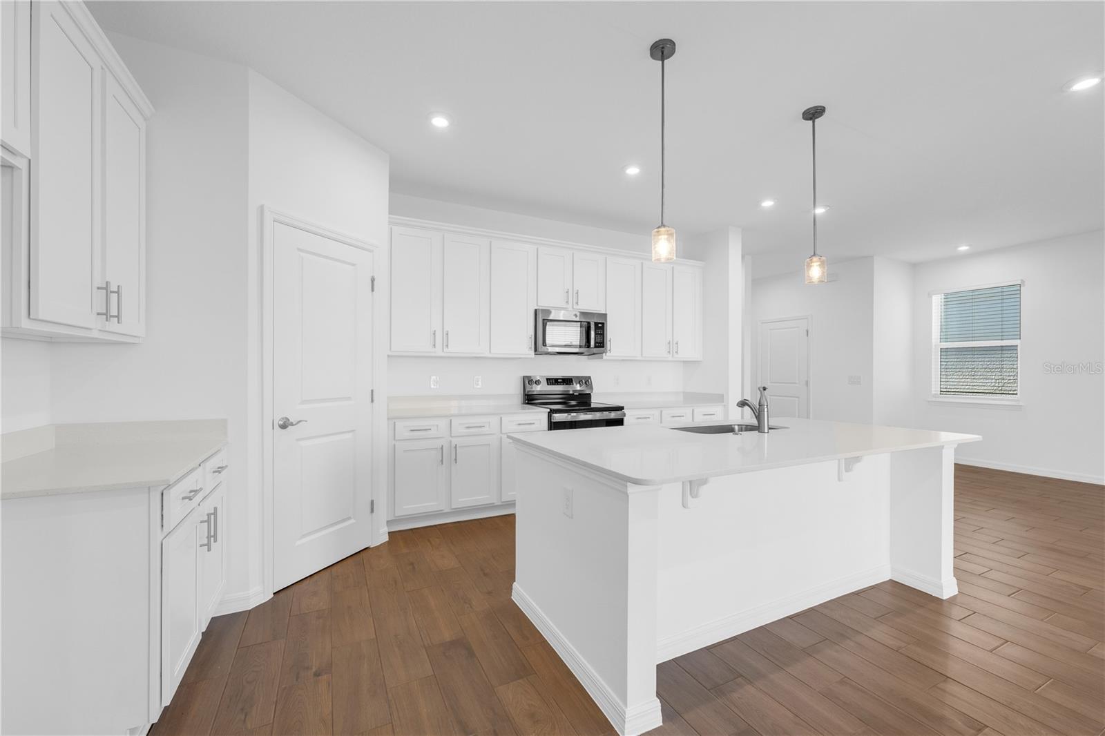 5492 MEADOW WALK DR, DAVENPORT, FL, 33837