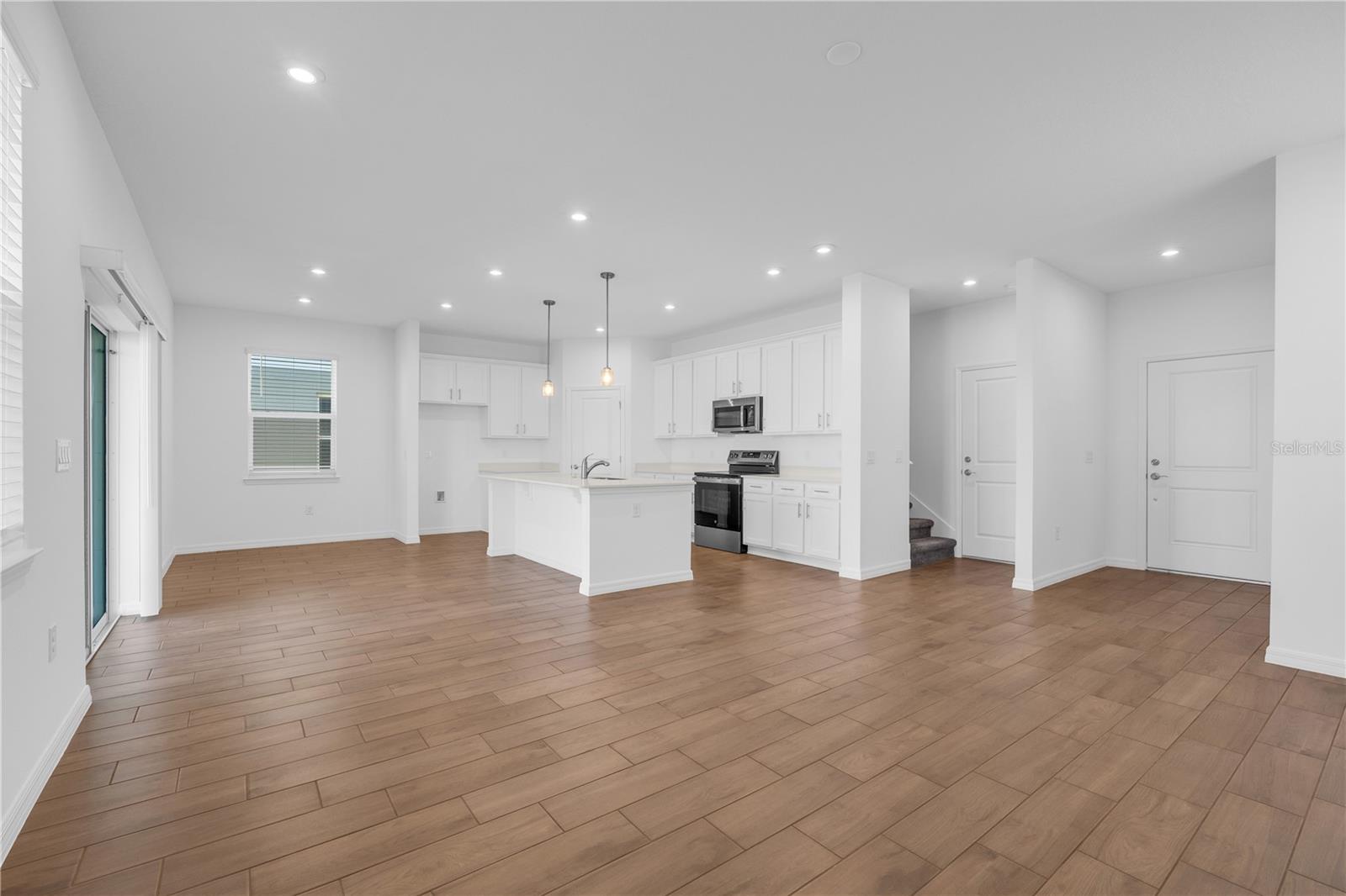 5492 MEADOW WALK DR, DAVENPORT, FL, 33837