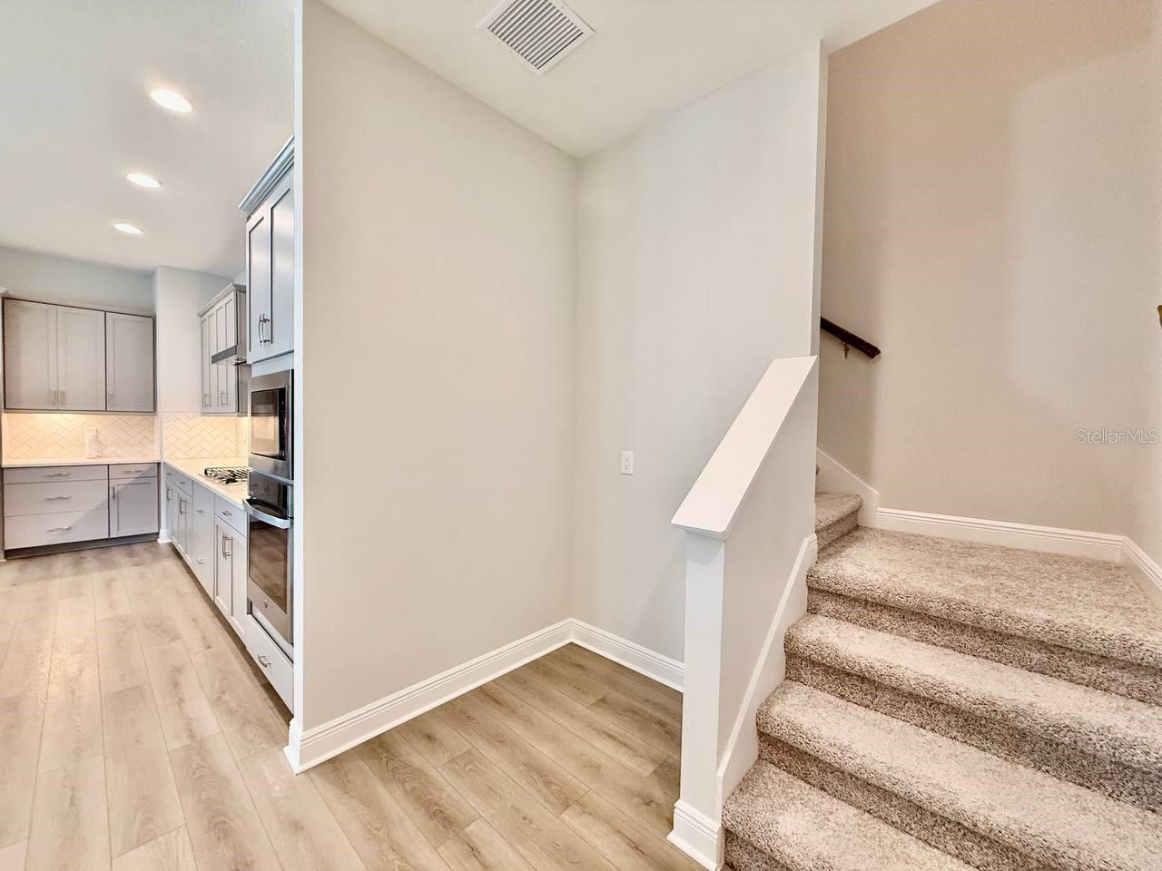 35609 STABLETON LN, ZEPHYRHILLS, FL, 33541