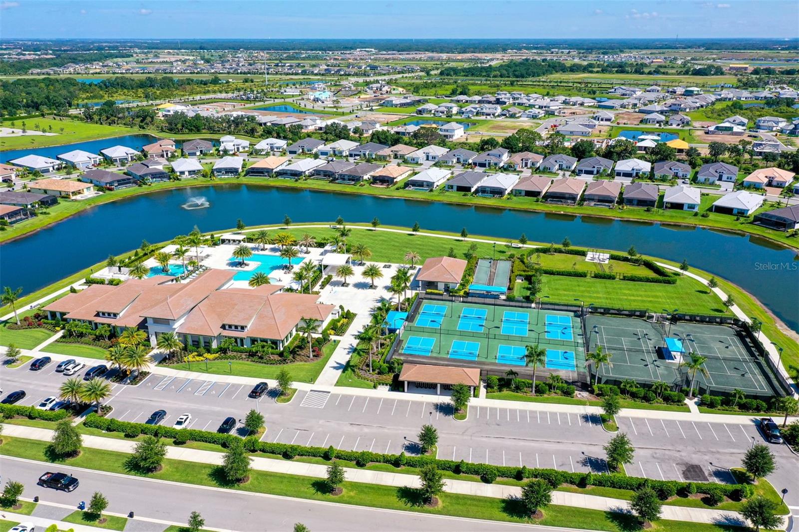 4921 SURFSIDE CIR, BRADENTON, FL, 34211