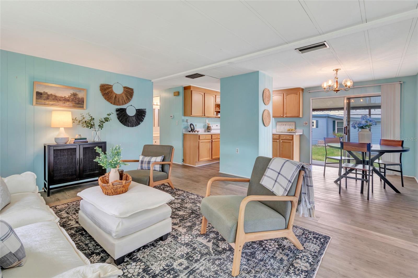 2011 WHITE OAK LN #20, ZELLWOOD, FL, 32798