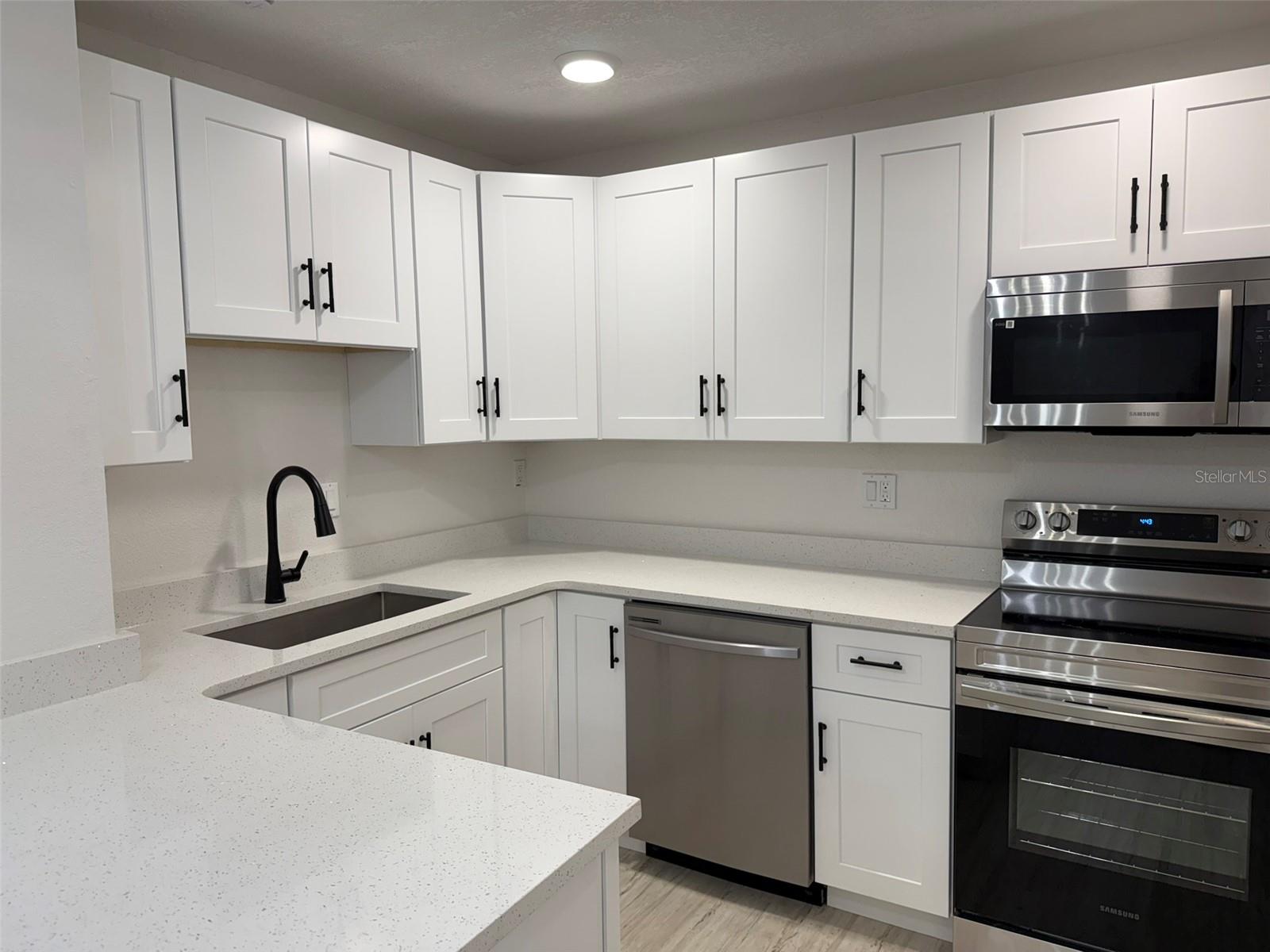 2413 18TH AVE N, ST PETERSBURG, FL, 33713