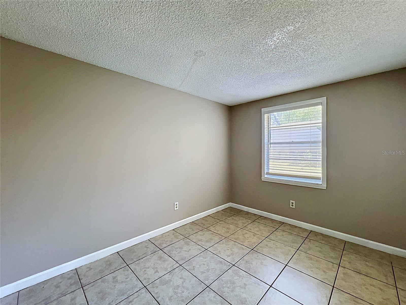 808 FALKIRK AVE, VALRICO, FL, 33594