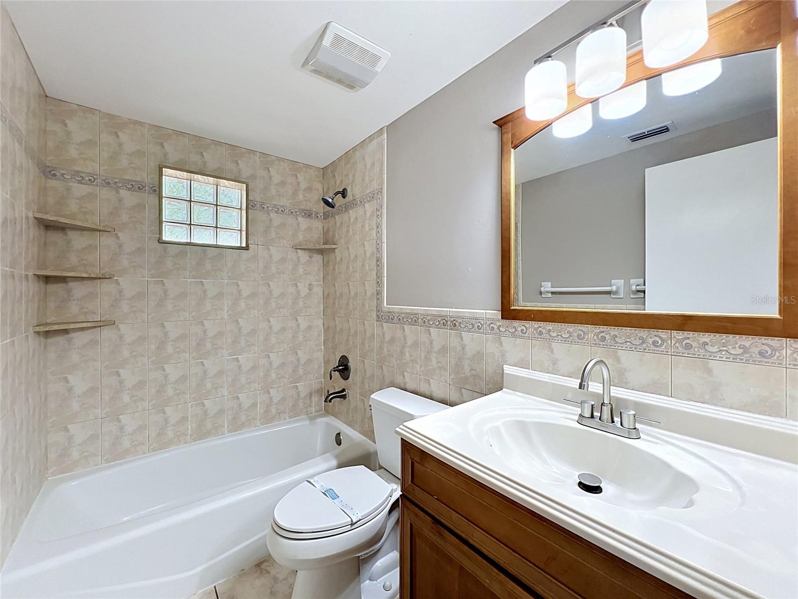 808 FALKIRK AVE, VALRICO, FL, 33594