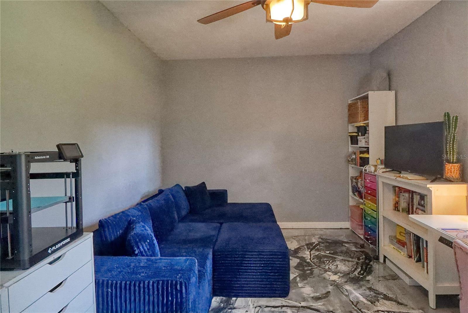 5205 FIVE ACRE RD, PLANT CITY, FL, 33565