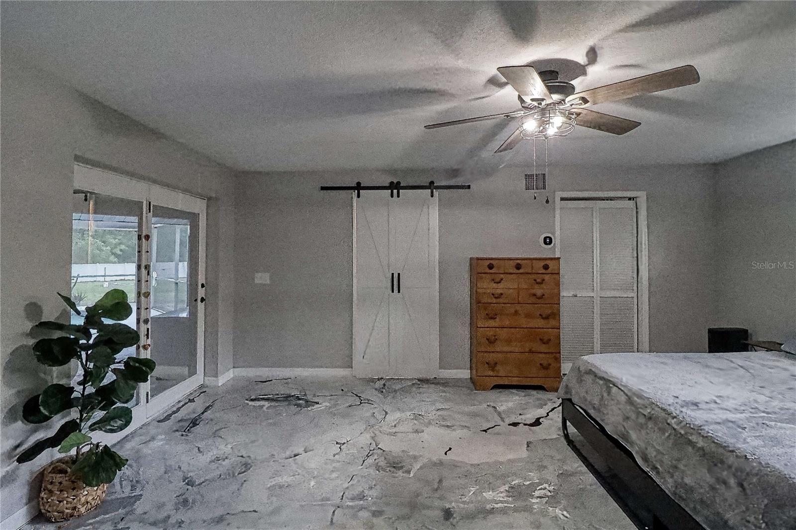 5205 FIVE ACRE RD, PLANT CITY, FL, 33565