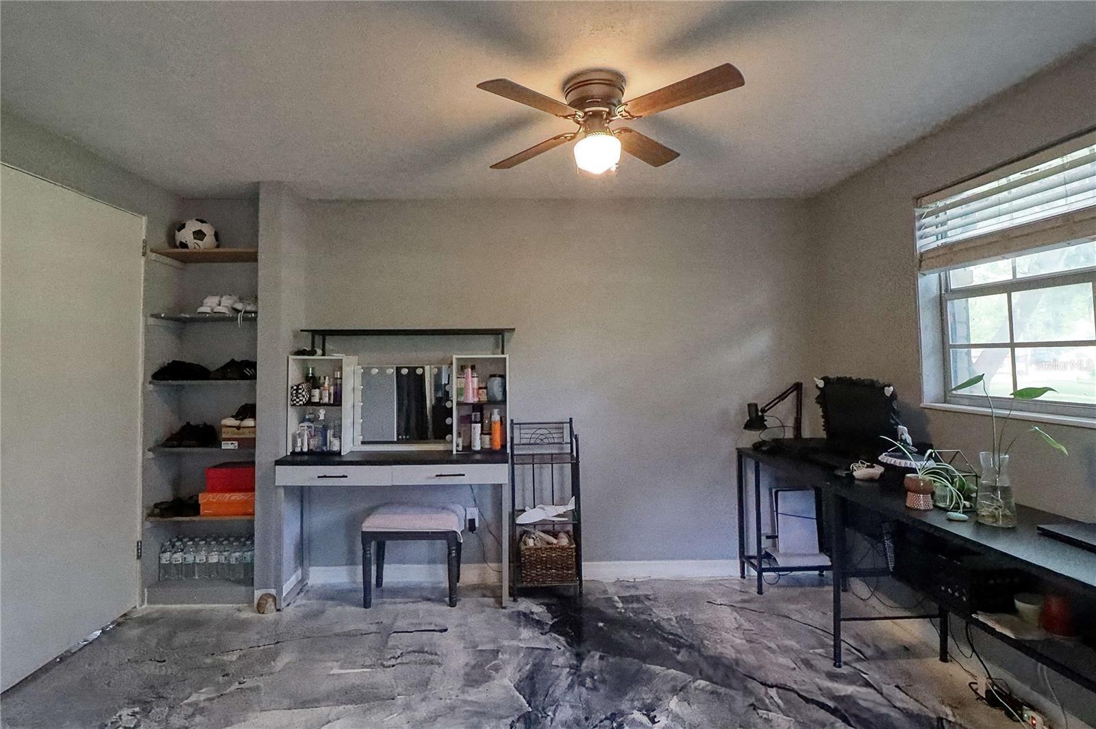 5205 FIVE ACRE RD, PLANT CITY, FL, 33565