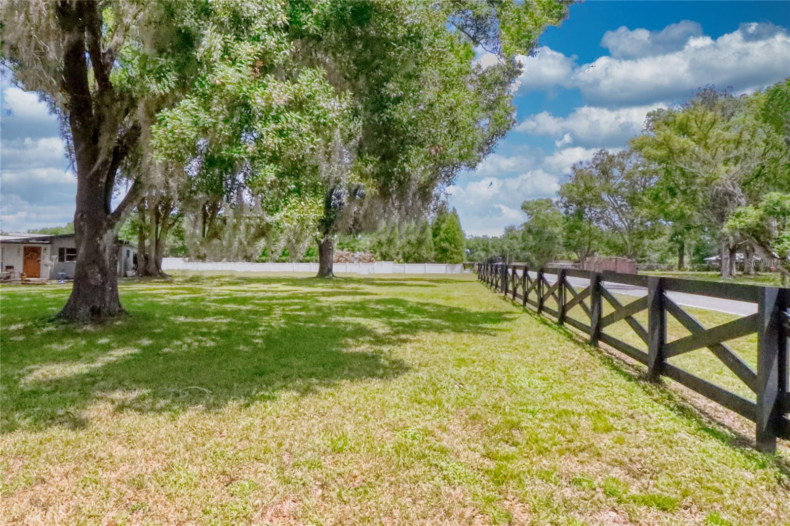5205 FIVE ACRE RD, PLANT CITY, FL, 33565