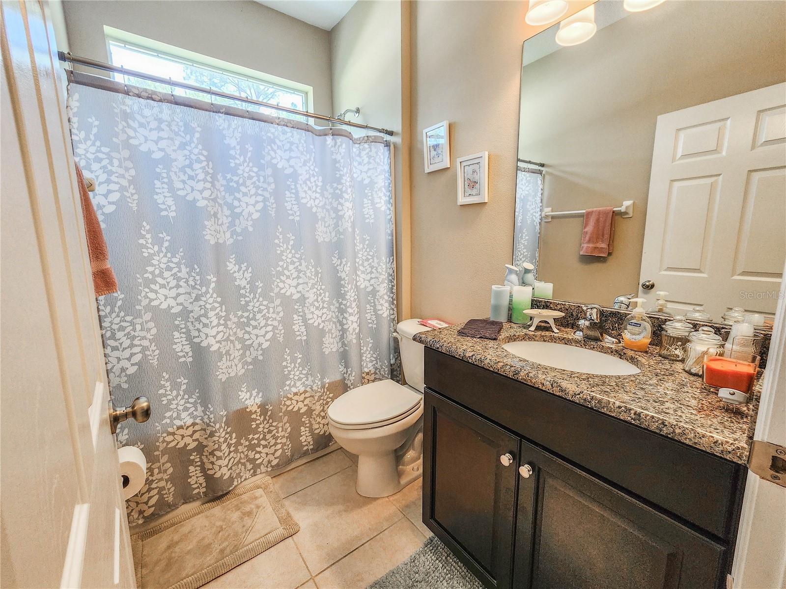 102 BOULDER ROCK DR, PALM COAST, FL, 32137