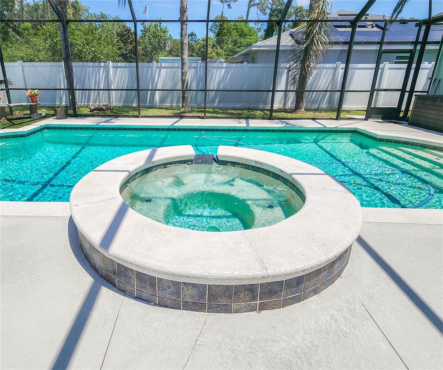 102 BOULDER ROCK DR, PALM COAST, FL, 32137