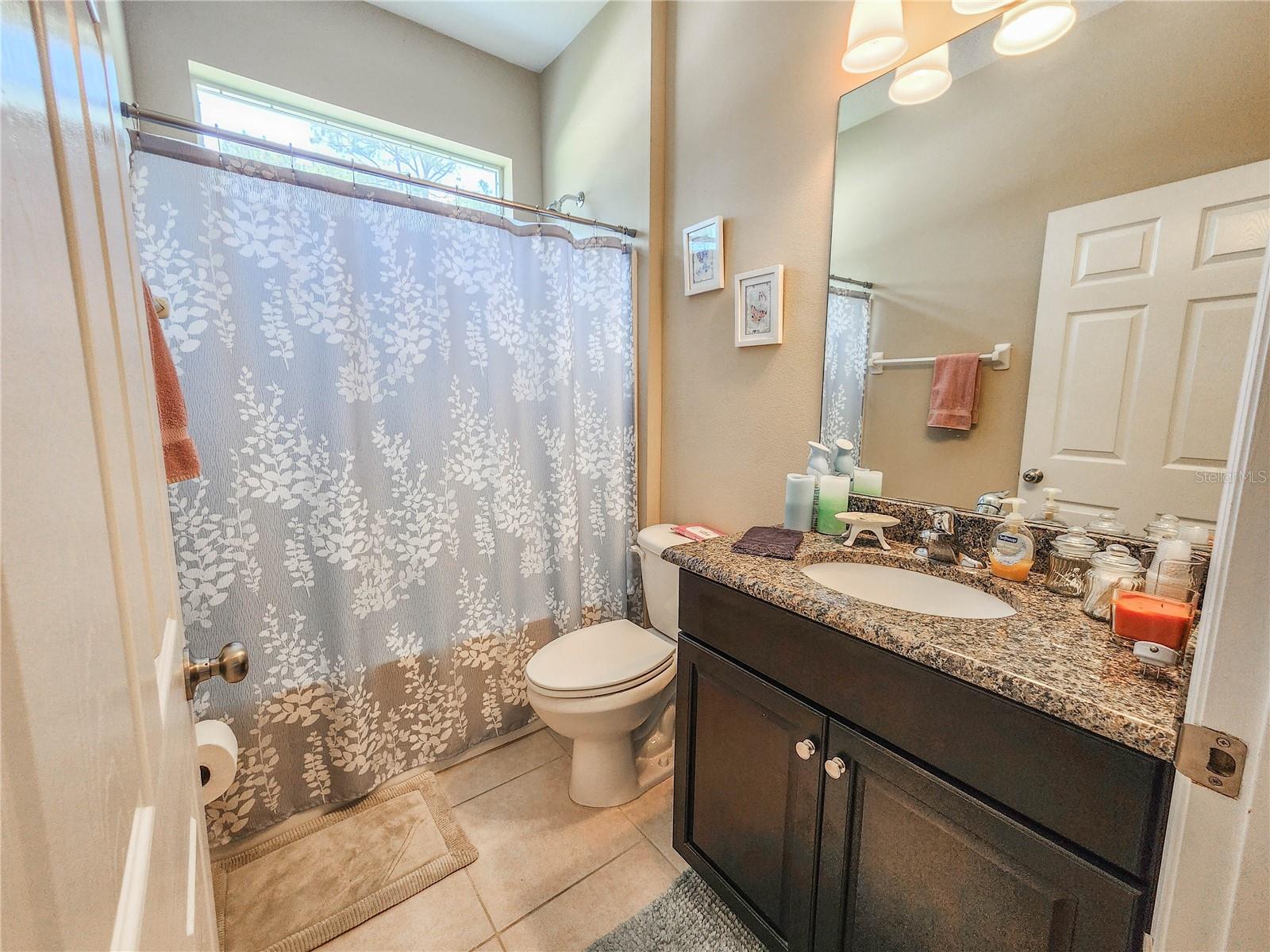 102 BOULDER ROCK DR, PALM COAST, FL, 32137
