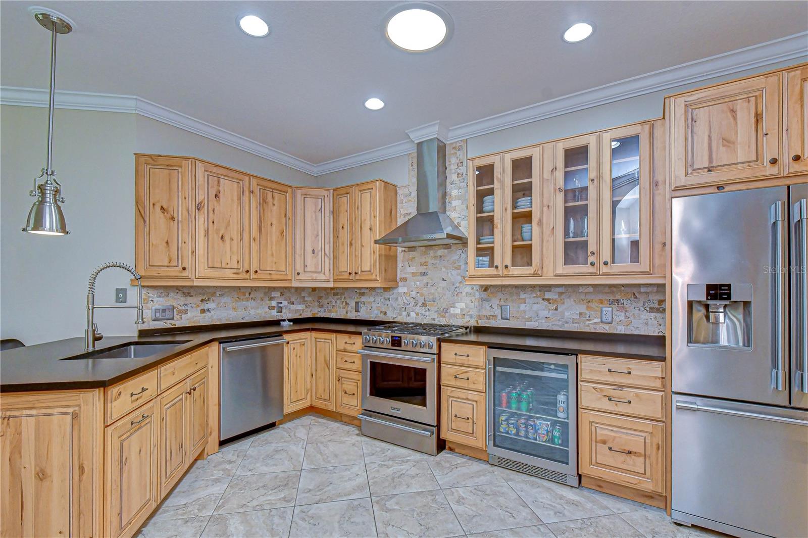 6069 SANDHILL RIDGE DR, LITHIA, FL, 33547