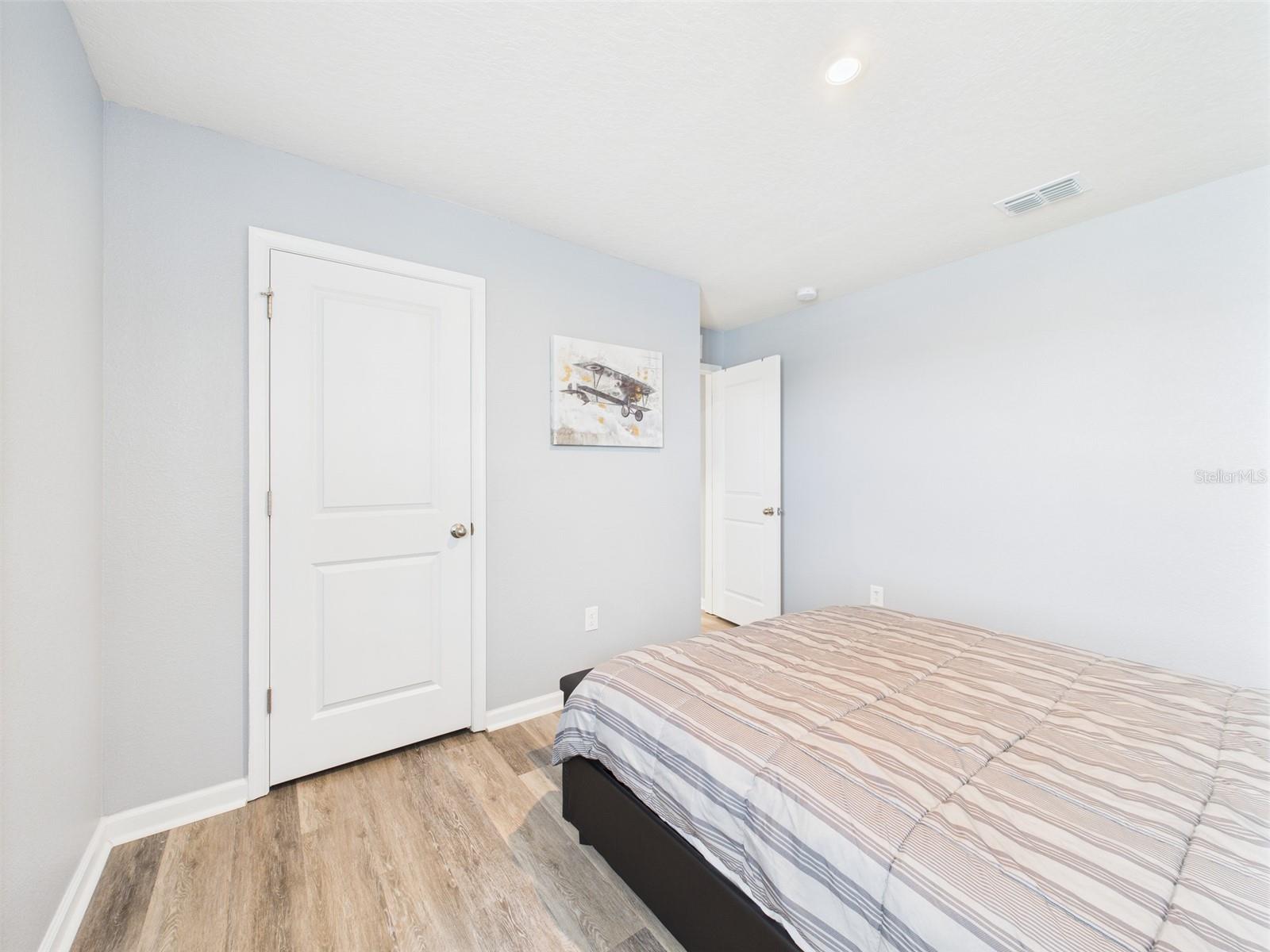 567 EAGLE LANDING BLVD, WINTER HAVEN, FL, 33880