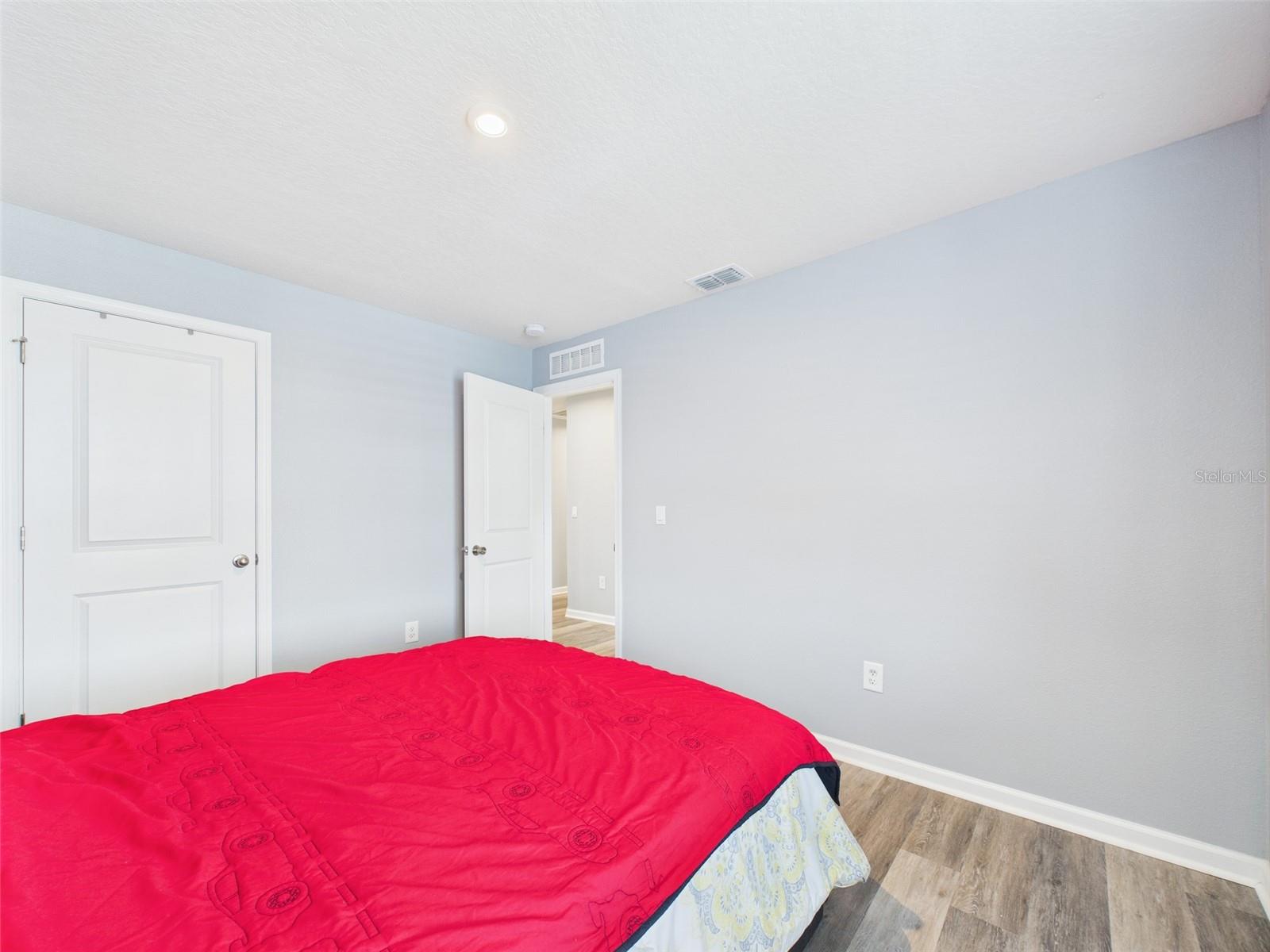 567 EAGLE LANDING BLVD, WINTER HAVEN, FL, 33880