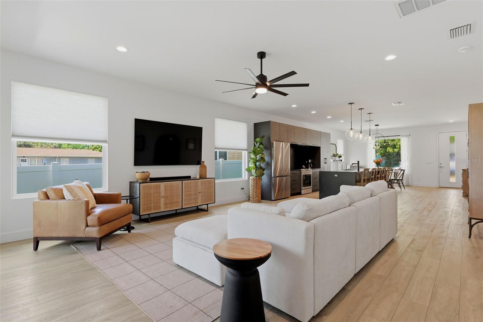 5160 DARTMOUTH AVE N, ST PETERSBURG, FL, 33710