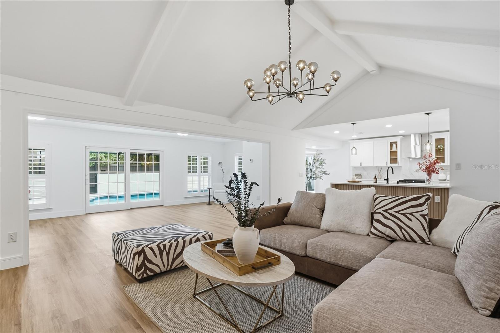 2540 LAURELWOOD LN, VALRICO, FL, 33596