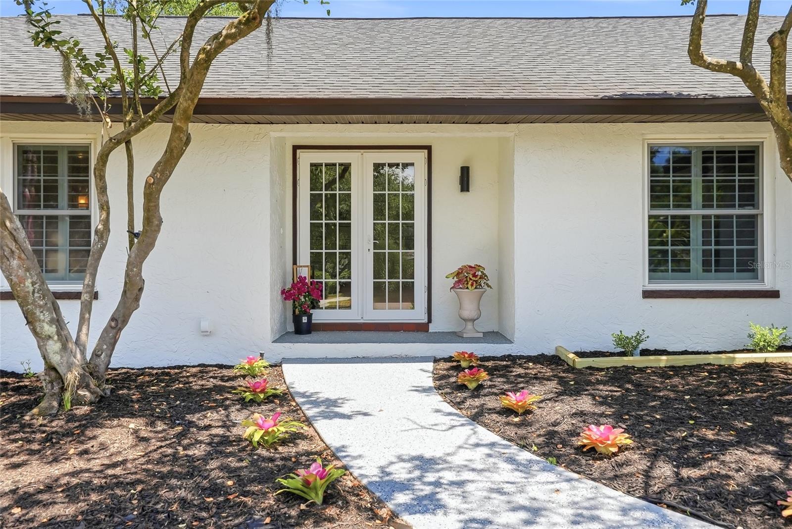 2540 LAURELWOOD LN, VALRICO, FL, 33596