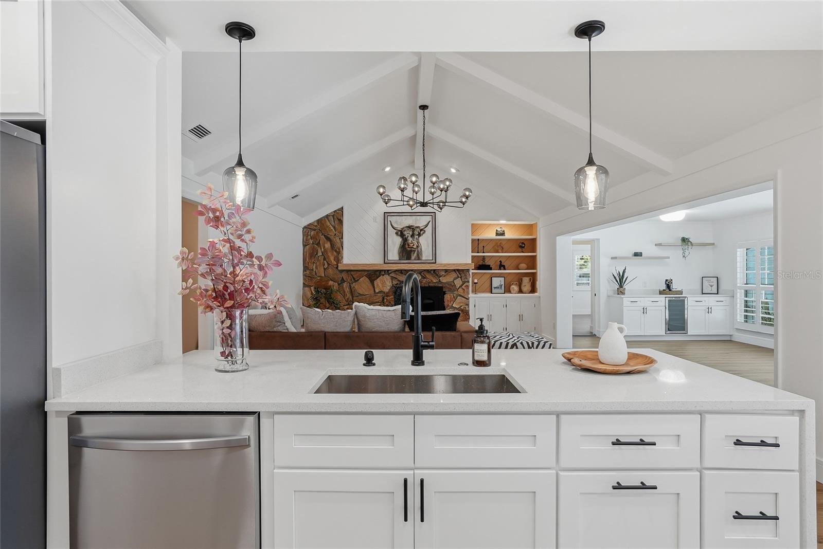 2540 LAURELWOOD LN, VALRICO, FL, 33596