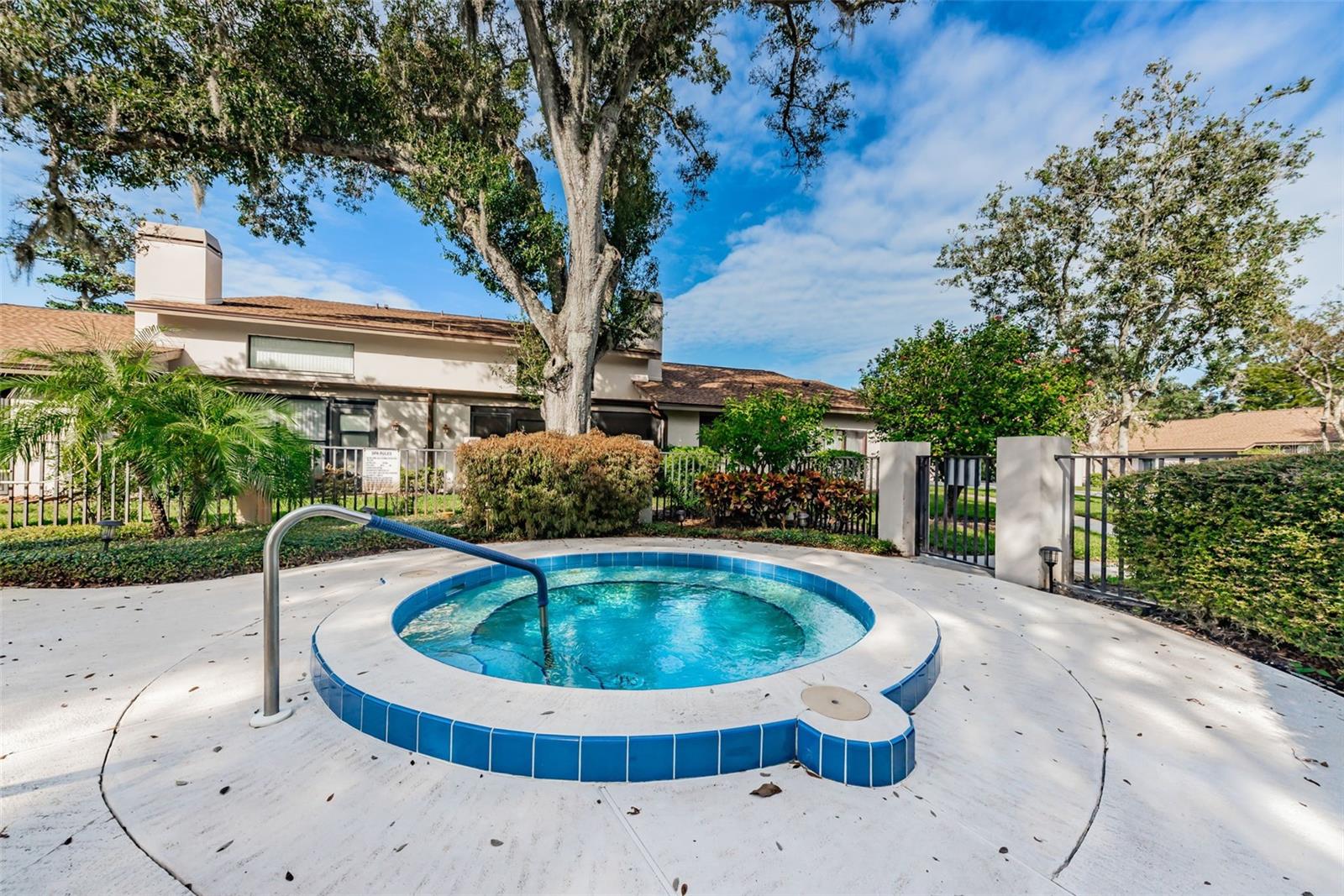 1720 CYPRESS TRACE DR, SAFETY HARBOR, FL, 34695