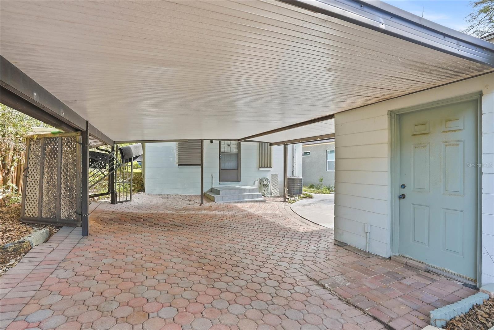 1026 W RAMBLA ST, TAMPA, FL, 33612