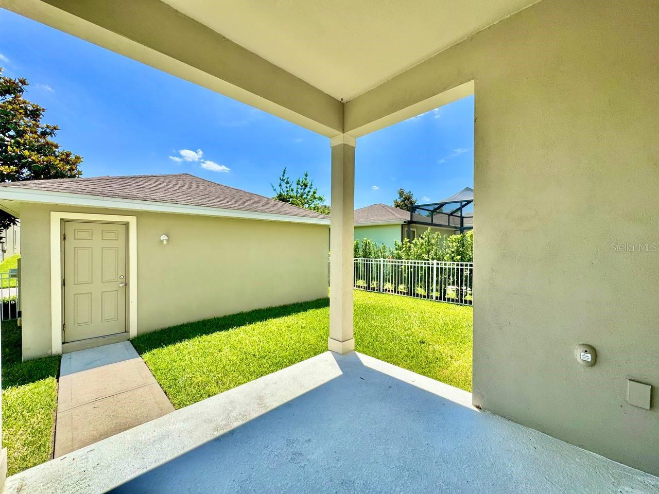 11127 WINTHROP LAKE DR, RIVERVIEW, FL, 33578