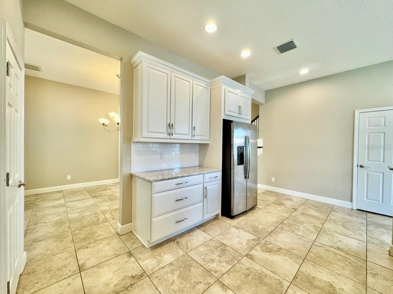 11127 WINTHROP LAKE DR, RIVERVIEW, FL, 33578